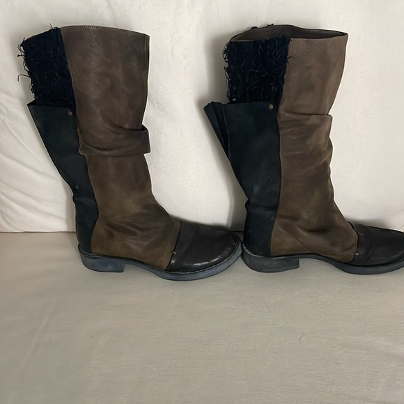 Papucei Boots - Picture 2 of 10